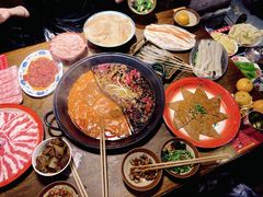 -萍姐火锅·公路夜市(武汉首店)