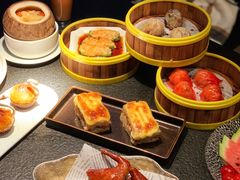 -蝴蝶里·粤菜·点心(滨江龙湖店)