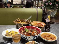 -渔语鱼新川菜Bistro(万象天地店)