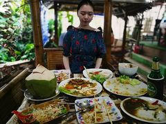 -Jungle Kitchen