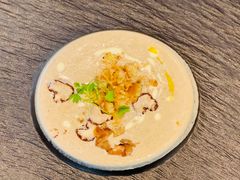 牛肝菌松露蘑菇热汤-OLLA 西班牙餐厅(丰盛里店)