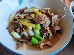 -湖泉水云间餐厅·弥勒地道菜(B座店)