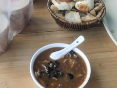 -穆彦华逍遥镇胡辣汤(岗坡路店)