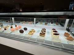 -潮一不贰·西式简餐·法式甜品(外滩店)