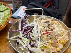 培根炒饭-黑豚黨韩国烤肉料理(悦然时光店)