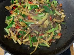 干锅牛杂-牛八宝桂林米粉(八里庄店)