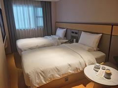 -全季酒店(深圳会展中心岗厦地铁站店)