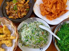 -胡子饮食店