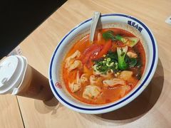 -遇见小面(东方宝泰店)