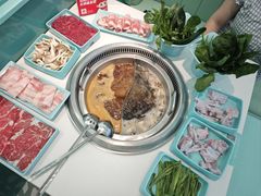 -季季红火锅(柳州城中万达二店)
