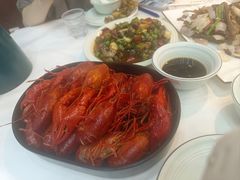 -老鄞江清水龙虾•赵赵家(江北店)