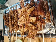 -烤满分·东北烧烤(首经贸店)