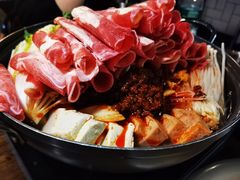 部队锅-MI WU FACTORY米屋美食工厂餐厅(绿地店)
