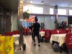 大堂-簋街仔仔小龙虾(总店)