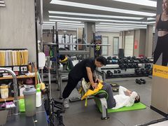 -琪航健身工作室(杨高南路地铁站店)