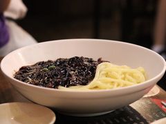 炸酱面-香港饭店0410(弘大店)