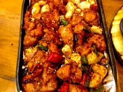 -老东镇啤酒屋海鲜加工·蒸汽海鲜·海鲜烧烤(台东店)