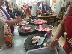 -周良天山牛杂城(天山路总店)