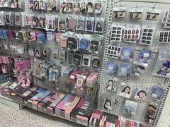 -Love Star追星馆(上海大悦城店)