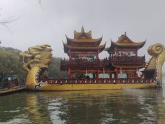 -杭州西湖银泰百货
