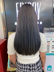 -FRIDAY星期五专业美发沙龙