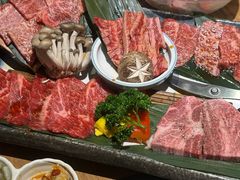 -炼火烤肉店
