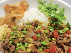酸辣鸡杂-易裕和·长沙米粉(竹塘西路店)