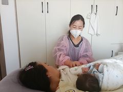 -爱月宝月嫂·育儿嫂