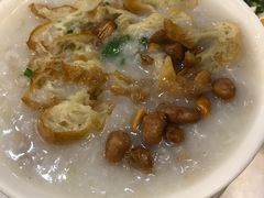 -香港新发烧腊茶餐厅(万象店)