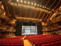 -交通银行前滩31演艺中心