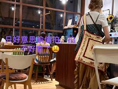 -C.Y Cafe