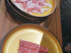 -牛New寿喜烧(虹桥新天地店)