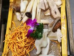 野生菌八拼-滇釜火锅·能喝汤的火锅(车公庄店)