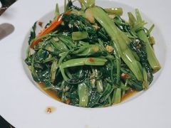 -泰堤坊(淡水体育馆店)