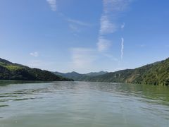 -严子陵钓台(富春江小三峡)