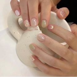 -悦指间美甲美睫