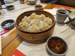 -馋三尺蟹粉小笼(人民广场店)