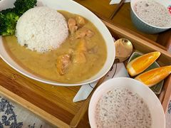 招牌咖喱鸡肉饭-荏苒