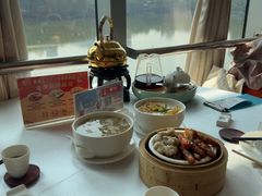 -鹿鸣酒家(越秀店)