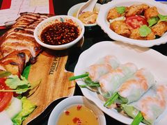 越式香炸墨鱼卷-大头虾越式风味餐厅(光明广场店)