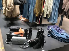 -URBAN REVIVO(深圳华润万象天地店)