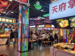 门面-八一好吃街·高品美食广场