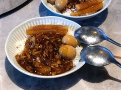 台湾卤肉饭-雷泰泰台式胡椒虾(滨江金铂湾店)