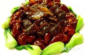 Pork Trotter Stewed with Sea Cucumber