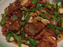 -老周家酱卤猪蹄私房菜(克拉玛依西街店)