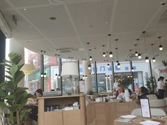 大堂-必胜客(湘隆店)