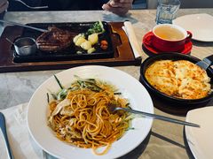 -必胜客(尹山湖歌林公园店)