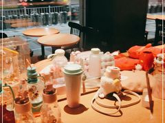 -星巴克(宁波东门银泰店)
