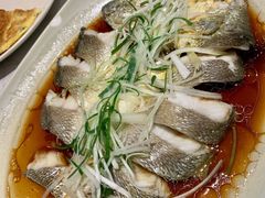 清蒸黄鱼-鹿港小镇(金虹桥国际中心店)