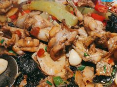 -蛙舍·炭烧牛蛙(东百中心店)